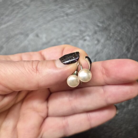 S999 Fine Silver & Button Pearl Earrings Small Vintage Hooks Kids Jewelry Dainty - Picture 4 of 6